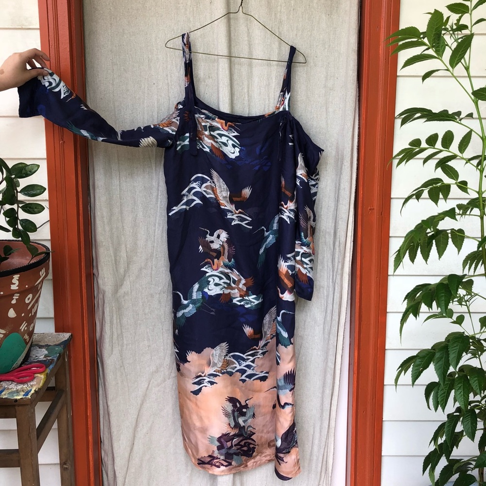 Cold Shoulder Crane Print Dress
